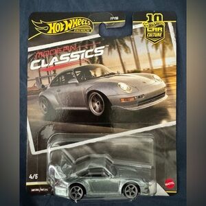 Hot Wheels Modern Classics Silver Die-Cast Porsche-Inspired Car